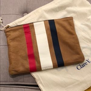 Clare V Flat Clutch
